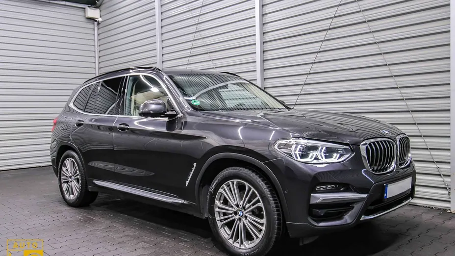 BMW X3 -