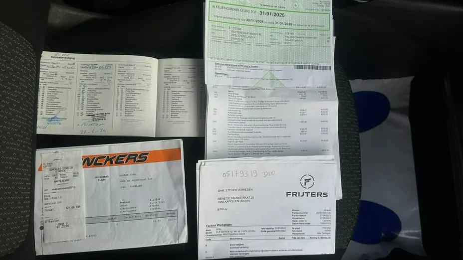 OPEL Crossland X -