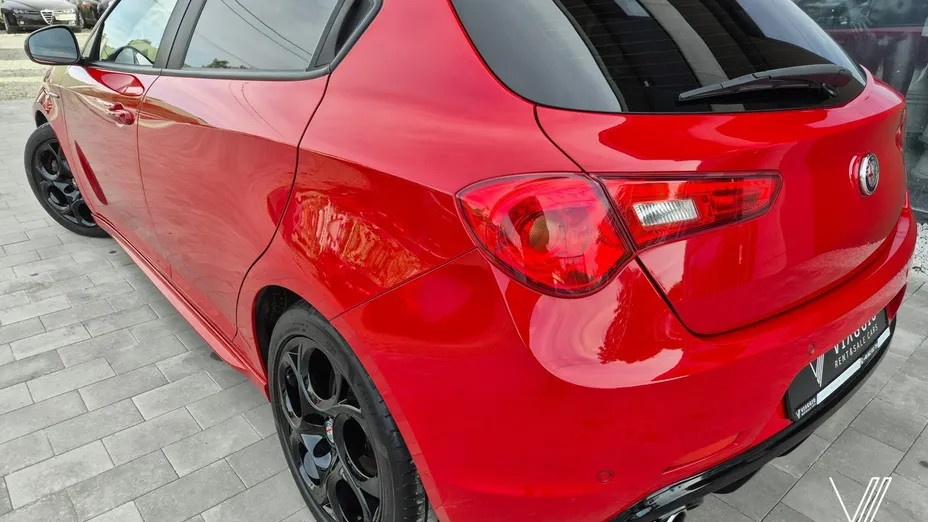 ALFA ROMEO Giulietta -