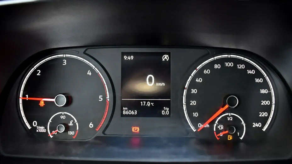 VOLKSWAGEN Caddy -