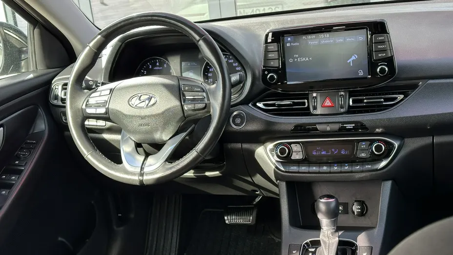 HYUNDAI i30 -