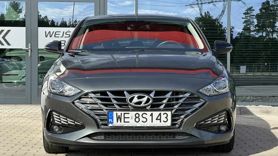 HYUNDAI i30 -