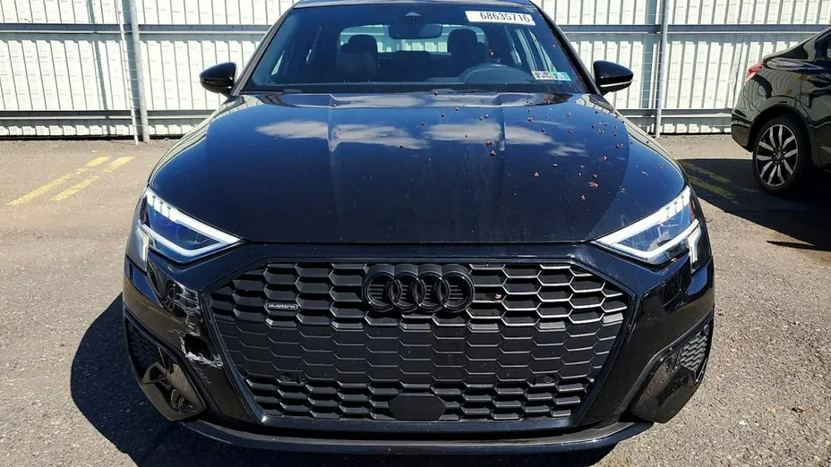 AUDI A3 Limousine -