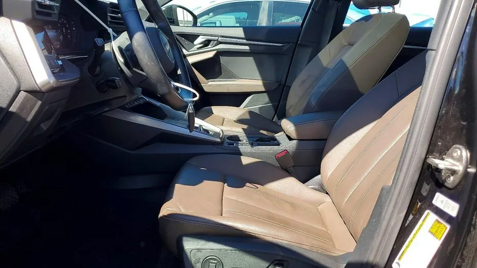 AUDI A3 Limousine -