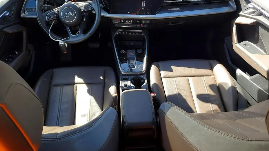 AUDI A3 Limousine -