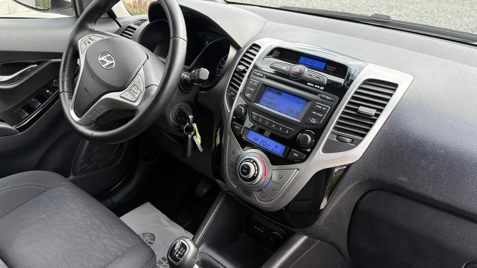 HYUNDAI ix20 -