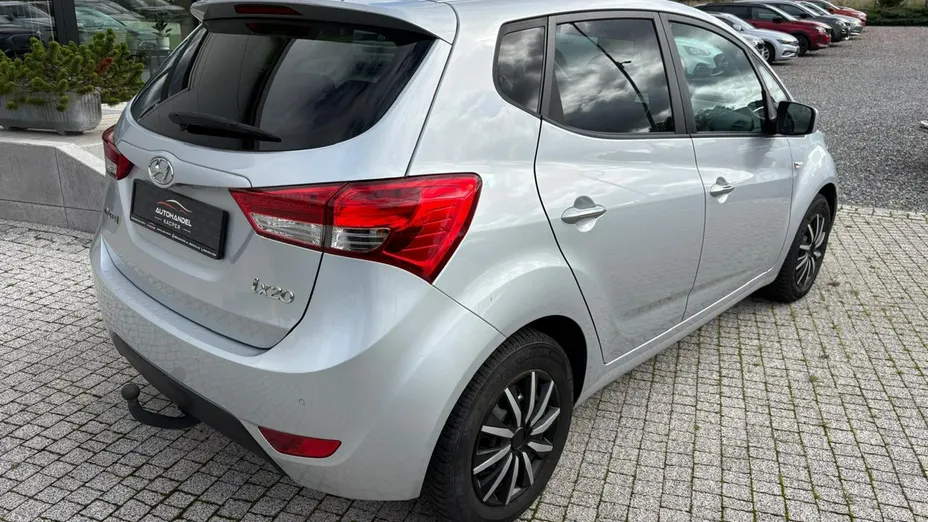 HYUNDAI ix20 -