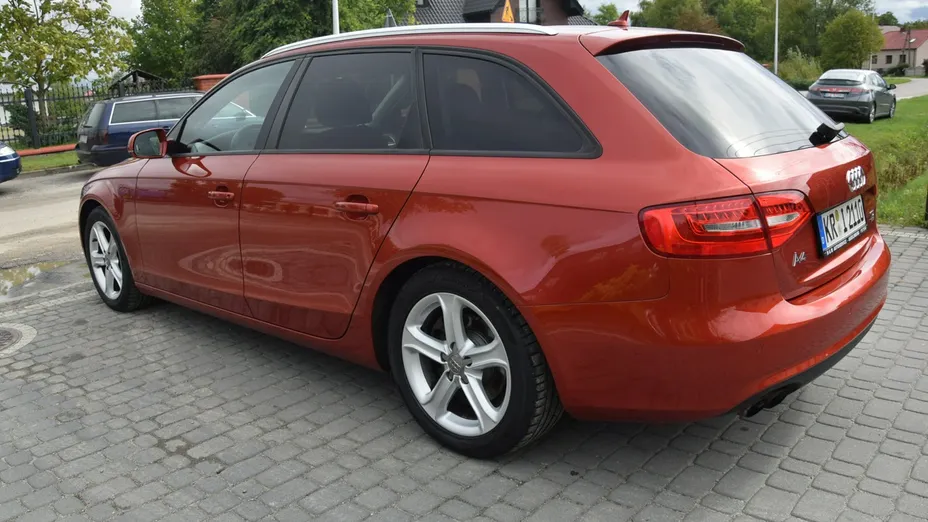 AUDI A4 Avant -