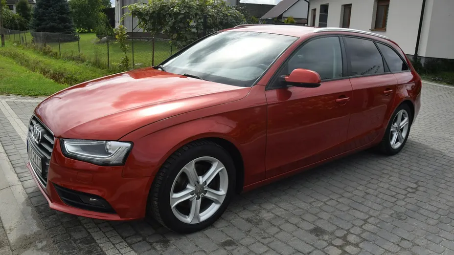 AUDI A4 Avant -