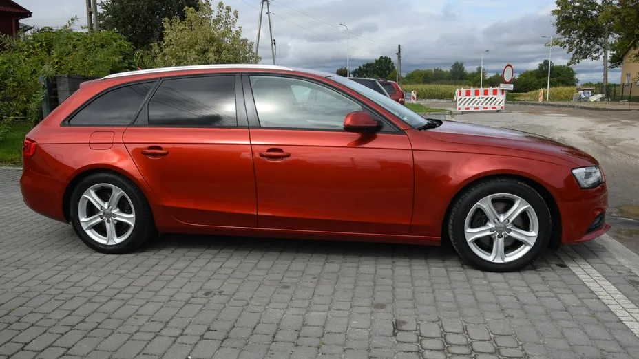 AUDI A4 Avant -