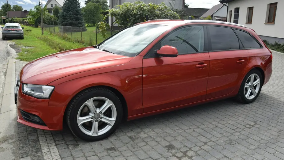 AUDI A4 Avant -