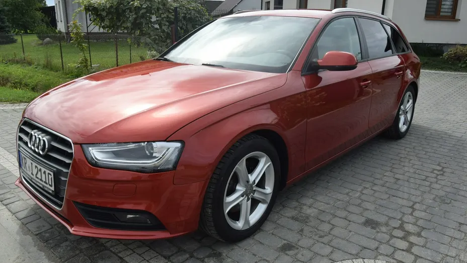 AUDI A4 Avant -