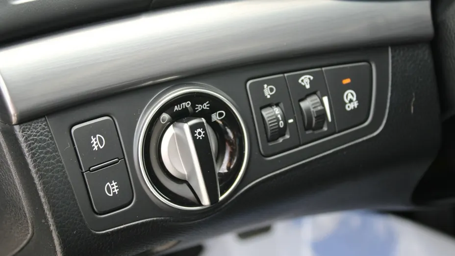 HYUNDAI i40 -
