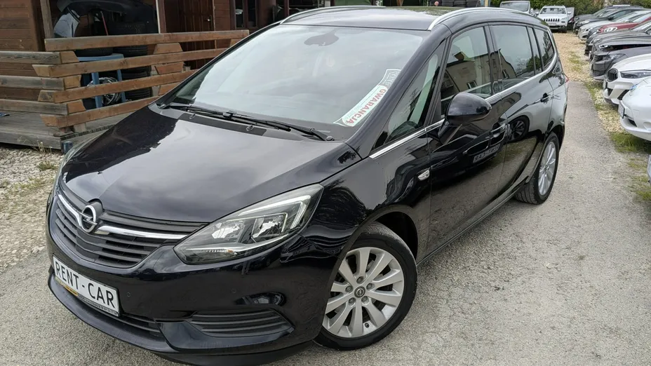 OPEL Zafira -