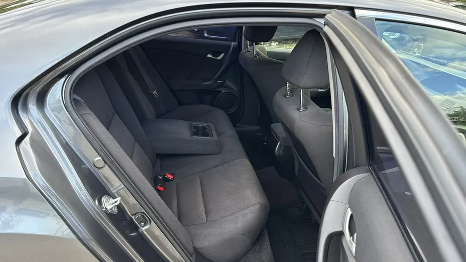 HONDA Accord -