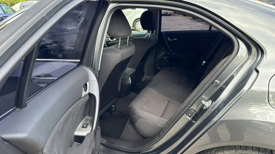 HONDA Accord -