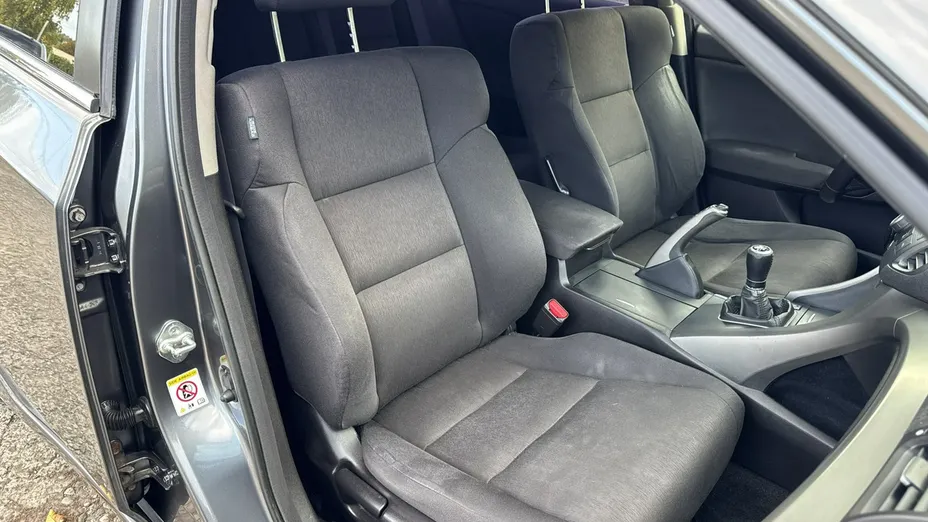 HONDA Accord -