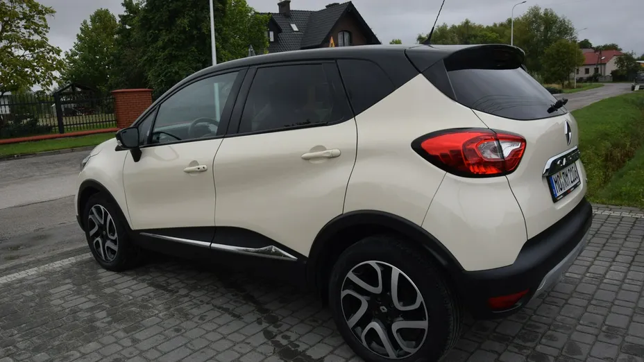 RENAULT Captur -