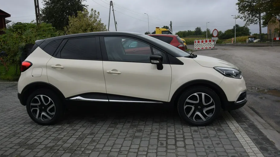 RENAULT Captur -