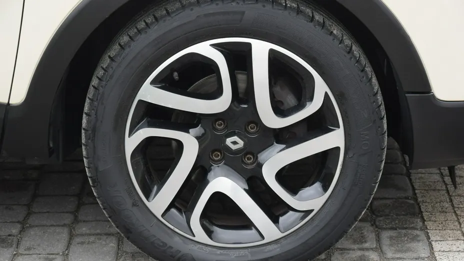 RENAULT Captur -