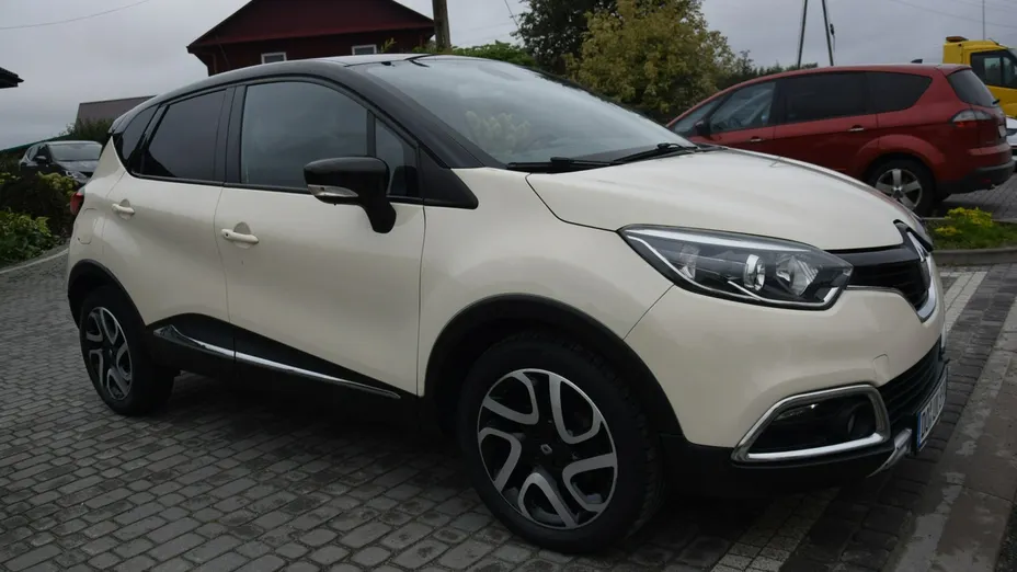 RENAULT Captur -