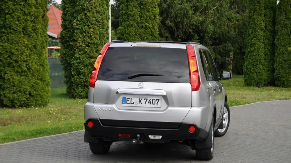 NISSAN X-Trail -
