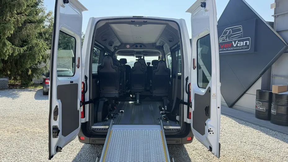 RENAULT Master -