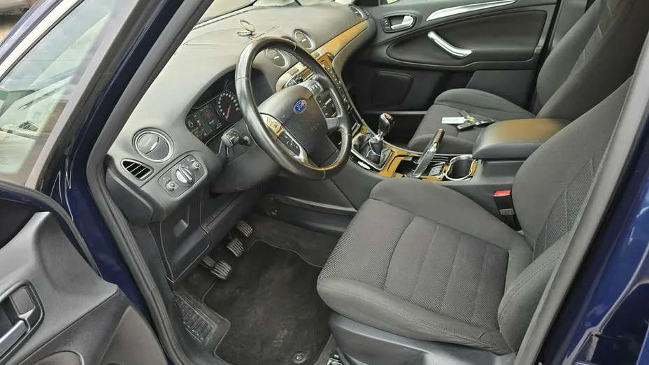 FORD S-MAX -