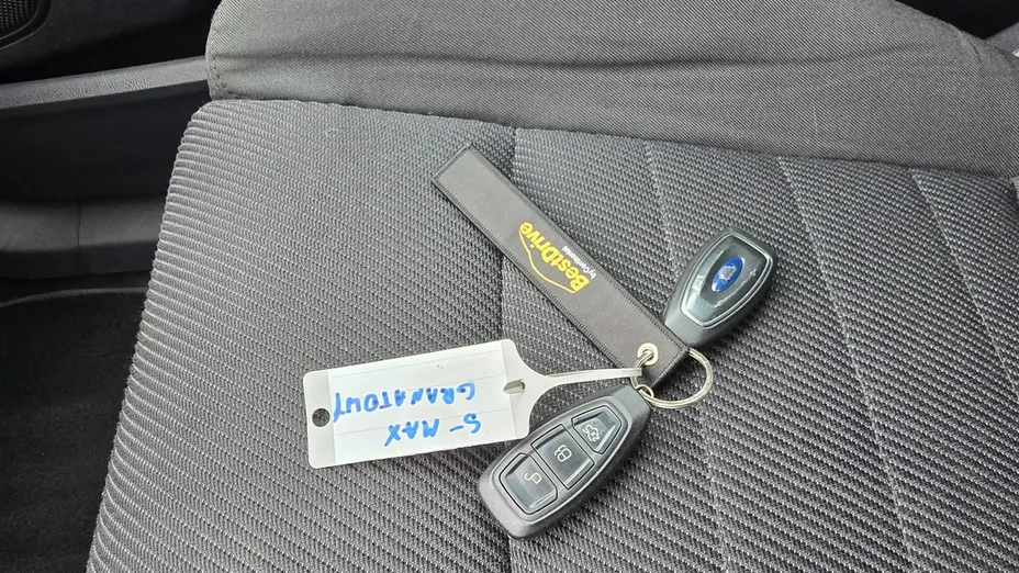 FORD S-MAX -