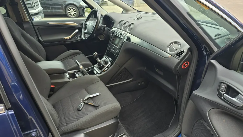 FORD S-MAX -