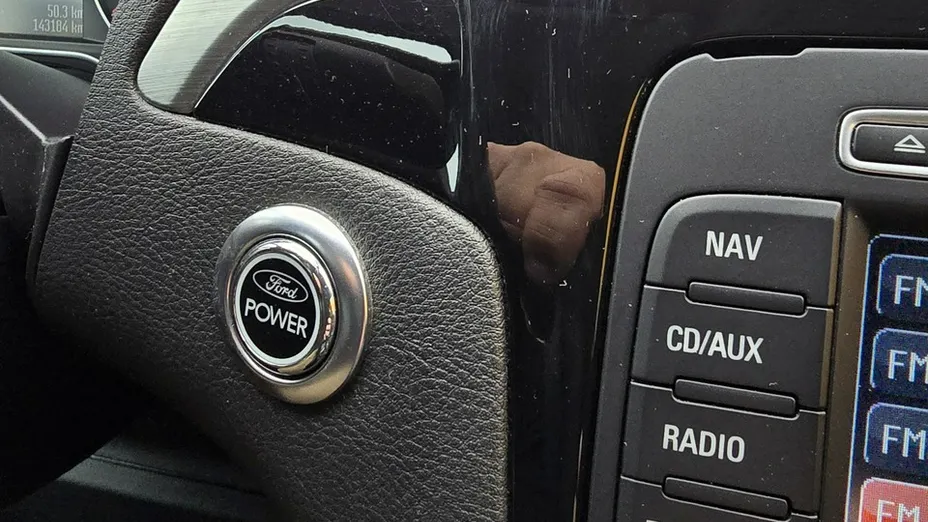 FORD S-MAX -