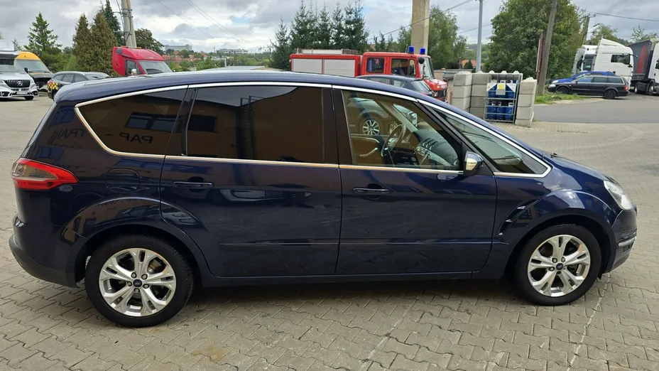 FORD S-MAX -