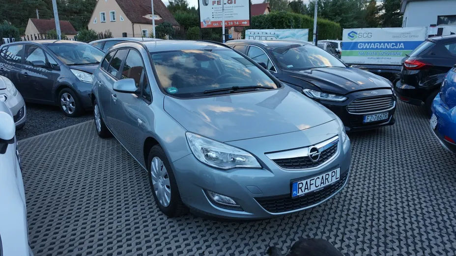OPEL Astra -