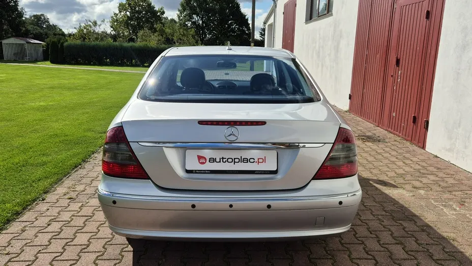MERCEDES-BENZ E Klasa -