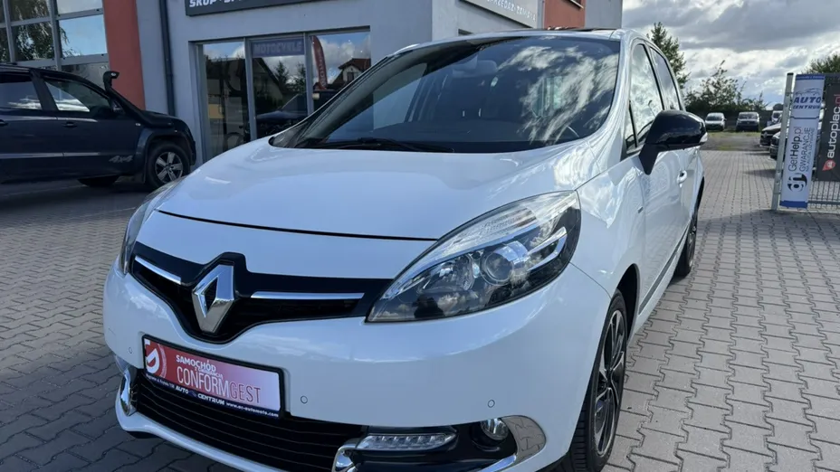 RENAULT Scenic -