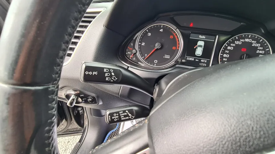 AUDI Q5 -