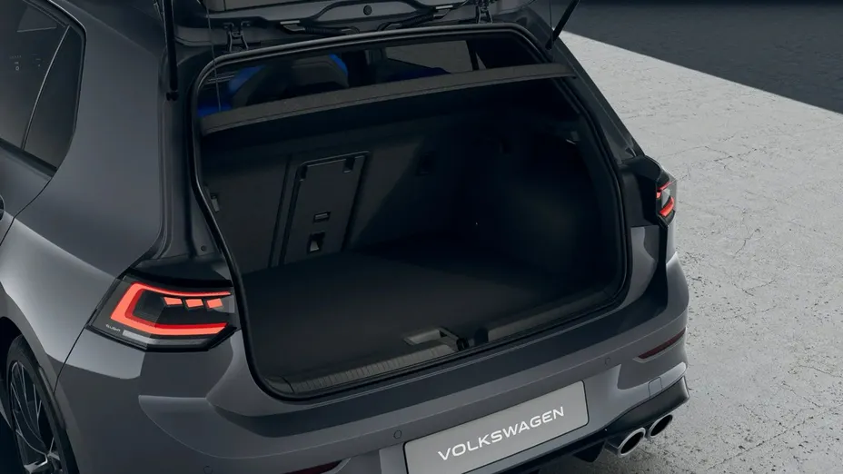 VOLKSWAGEN Golf -