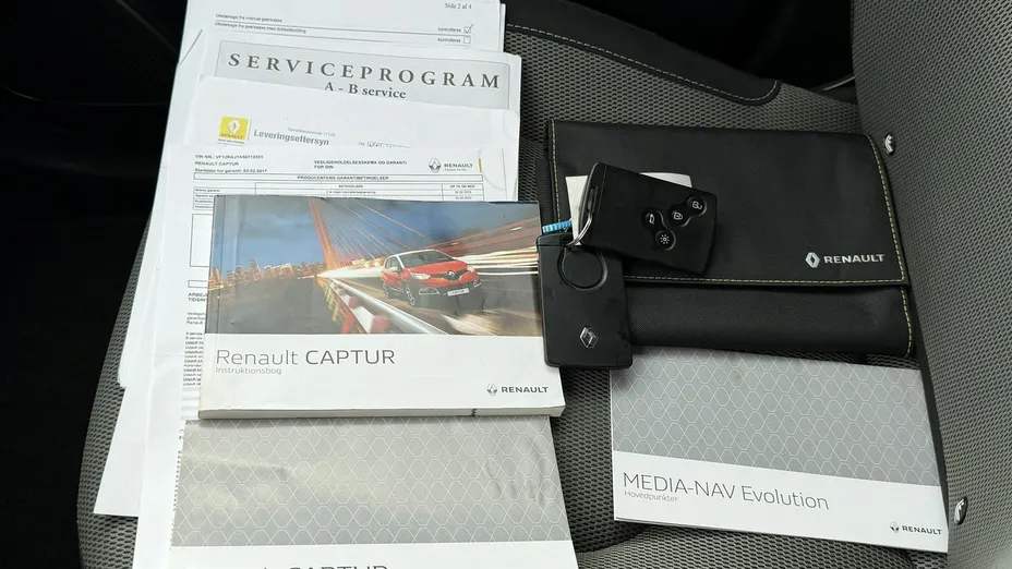 RENAULT Captur -
