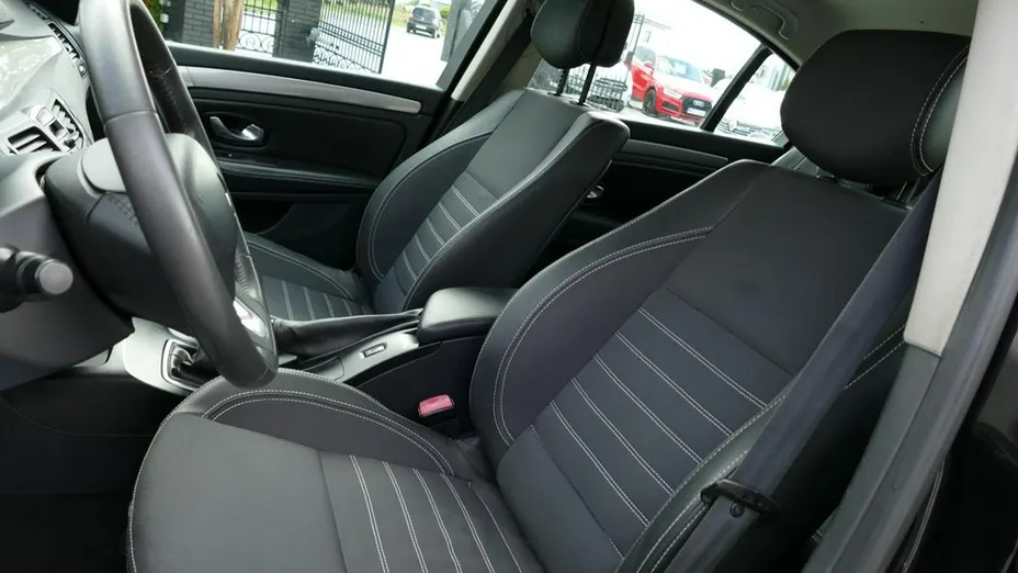 RENAULT Laguna -