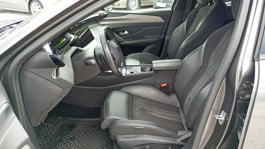 PEUGEOT 308 -