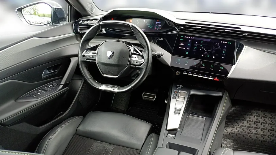 PEUGEOT 308 -