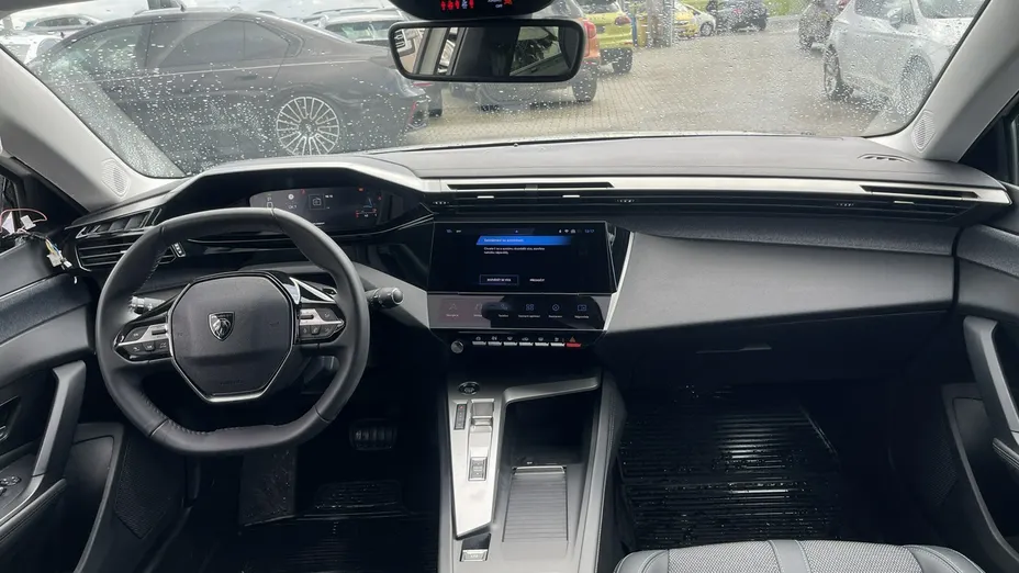 PEUGEOT 308 -