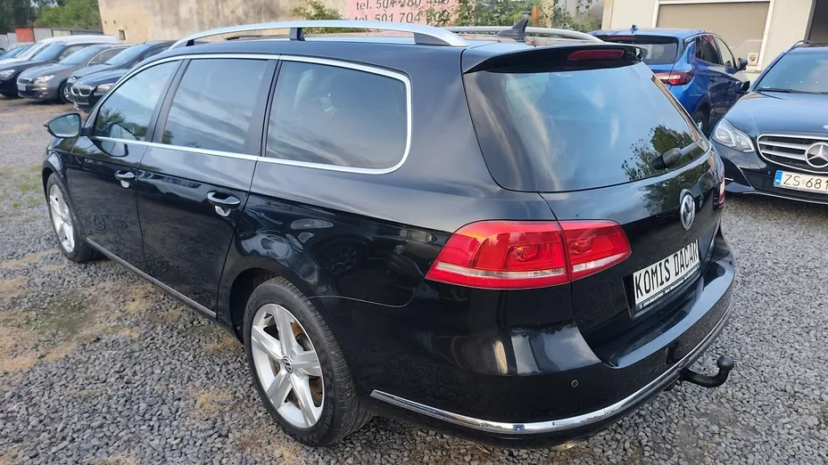 VOLKSWAGEN Passat -