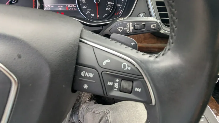 AUDI Q5 -
