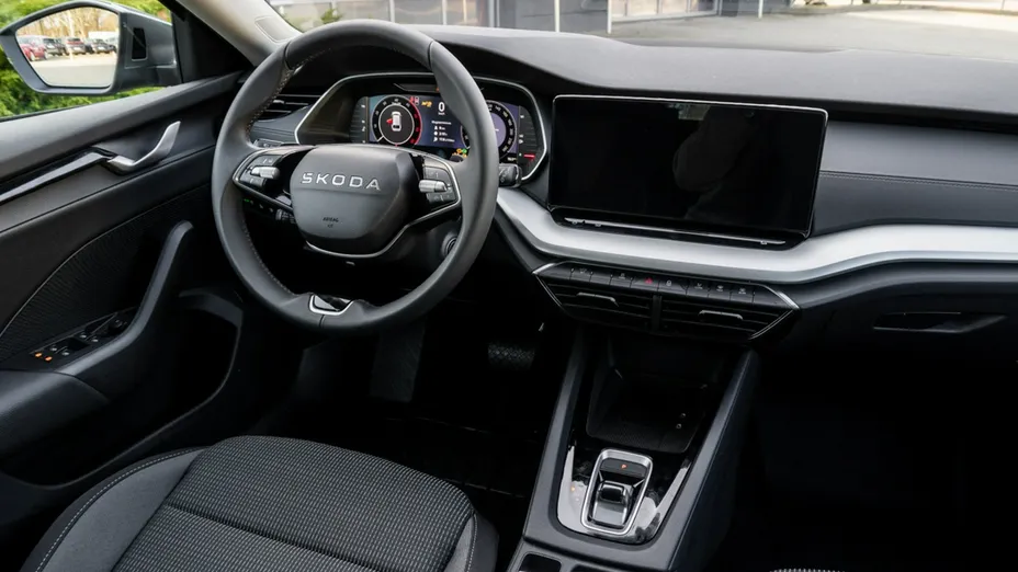 SKODA Octavia -