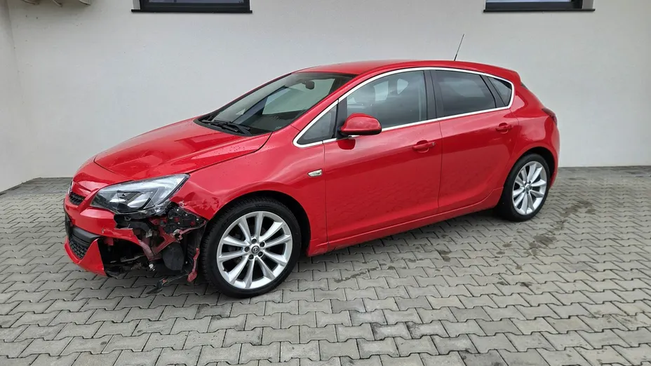 OPEL Astra -