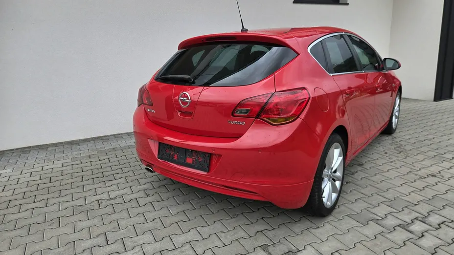 OPEL Astra -