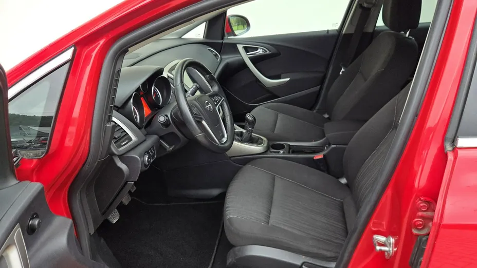 OPEL Astra -