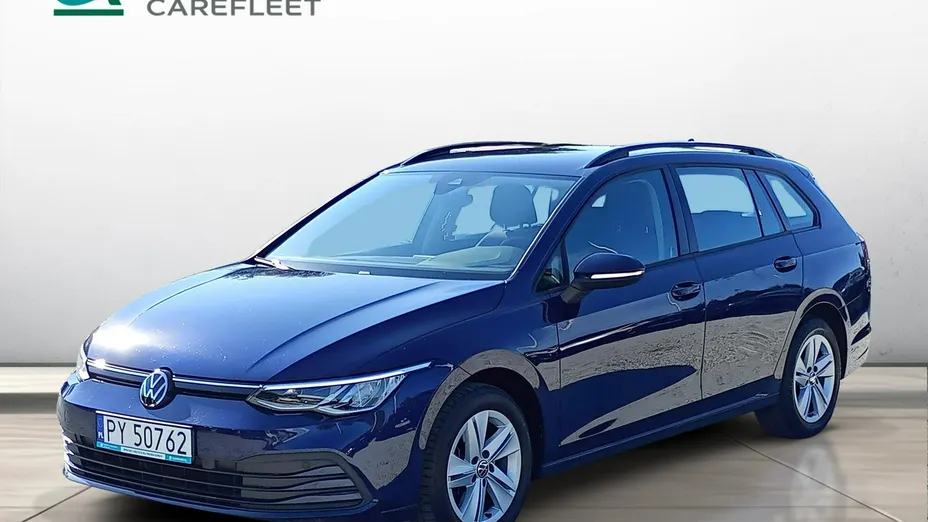 VOLKSWAGEN Golf -