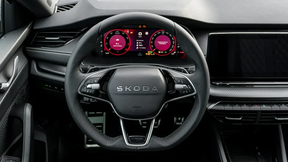 SKODA Octavia -